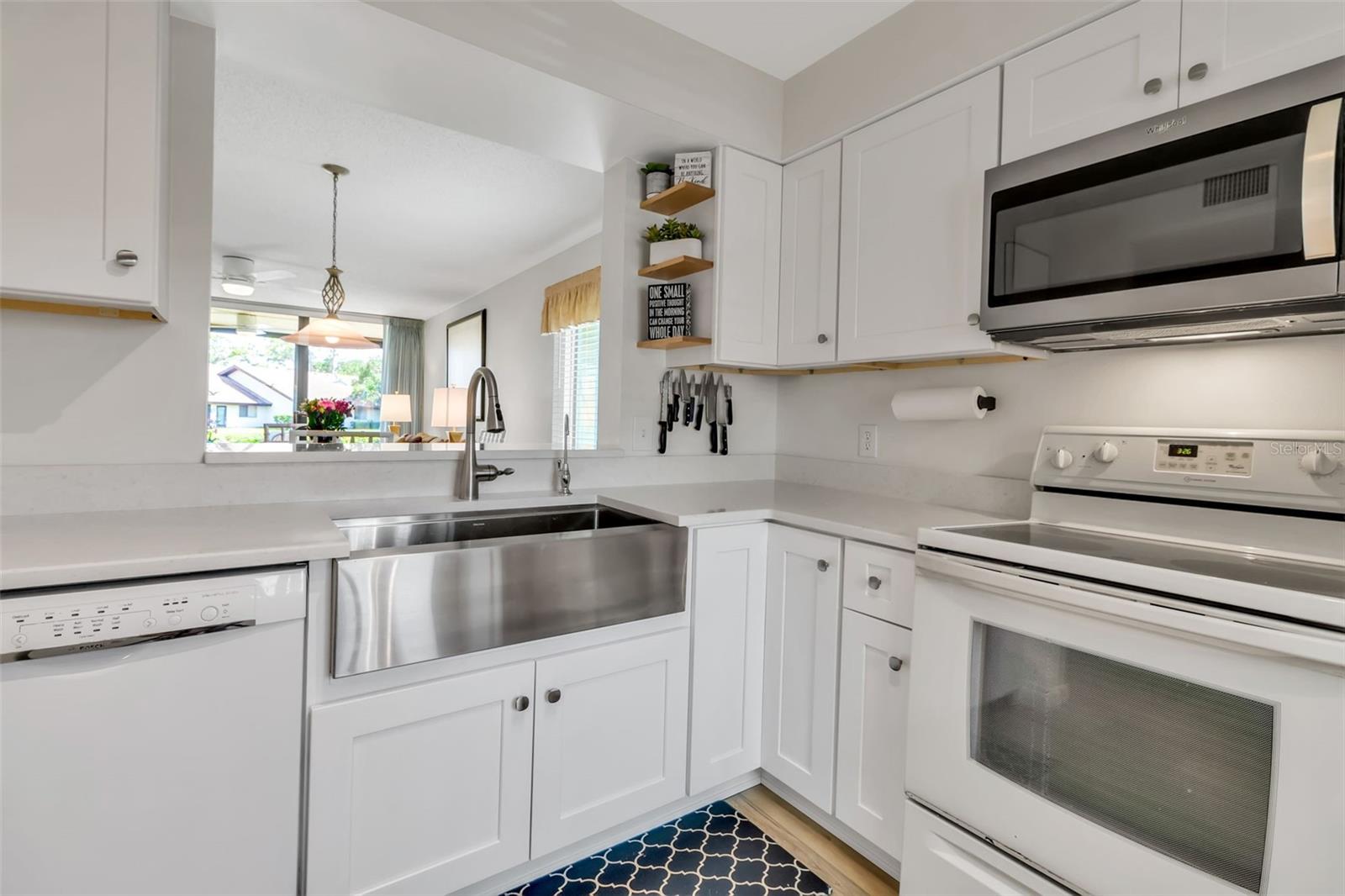 5224 LAKE VILLAGE DR #67