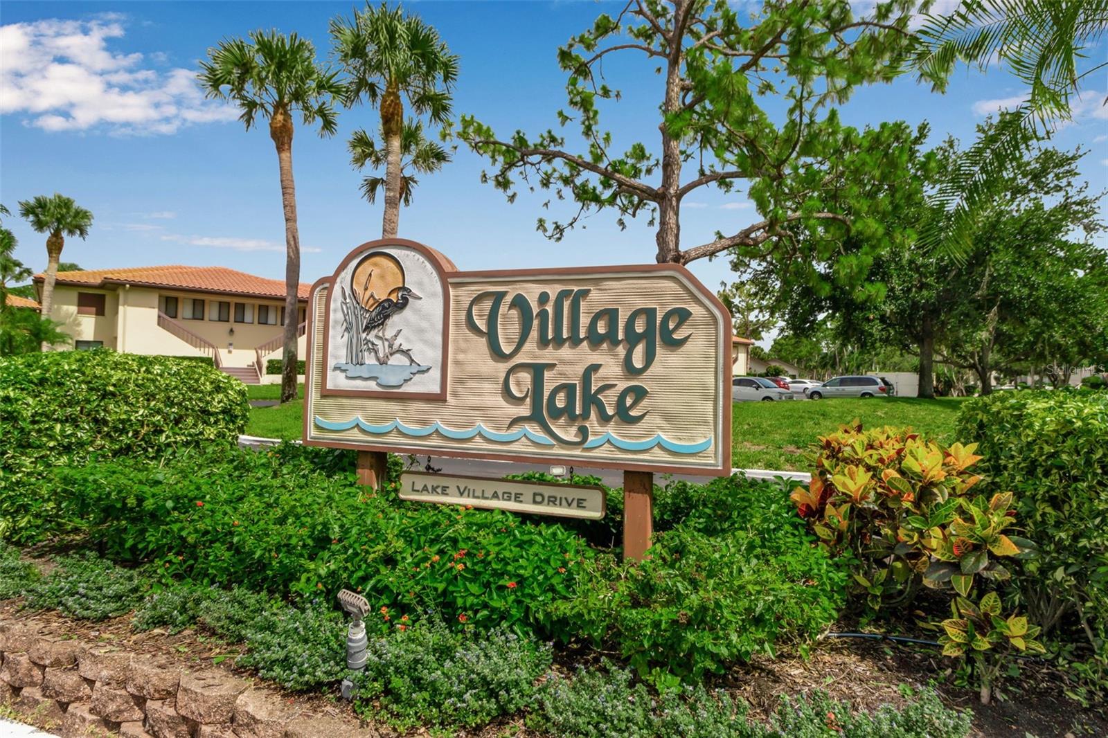 5224 LAKE VILLAGE DR #67