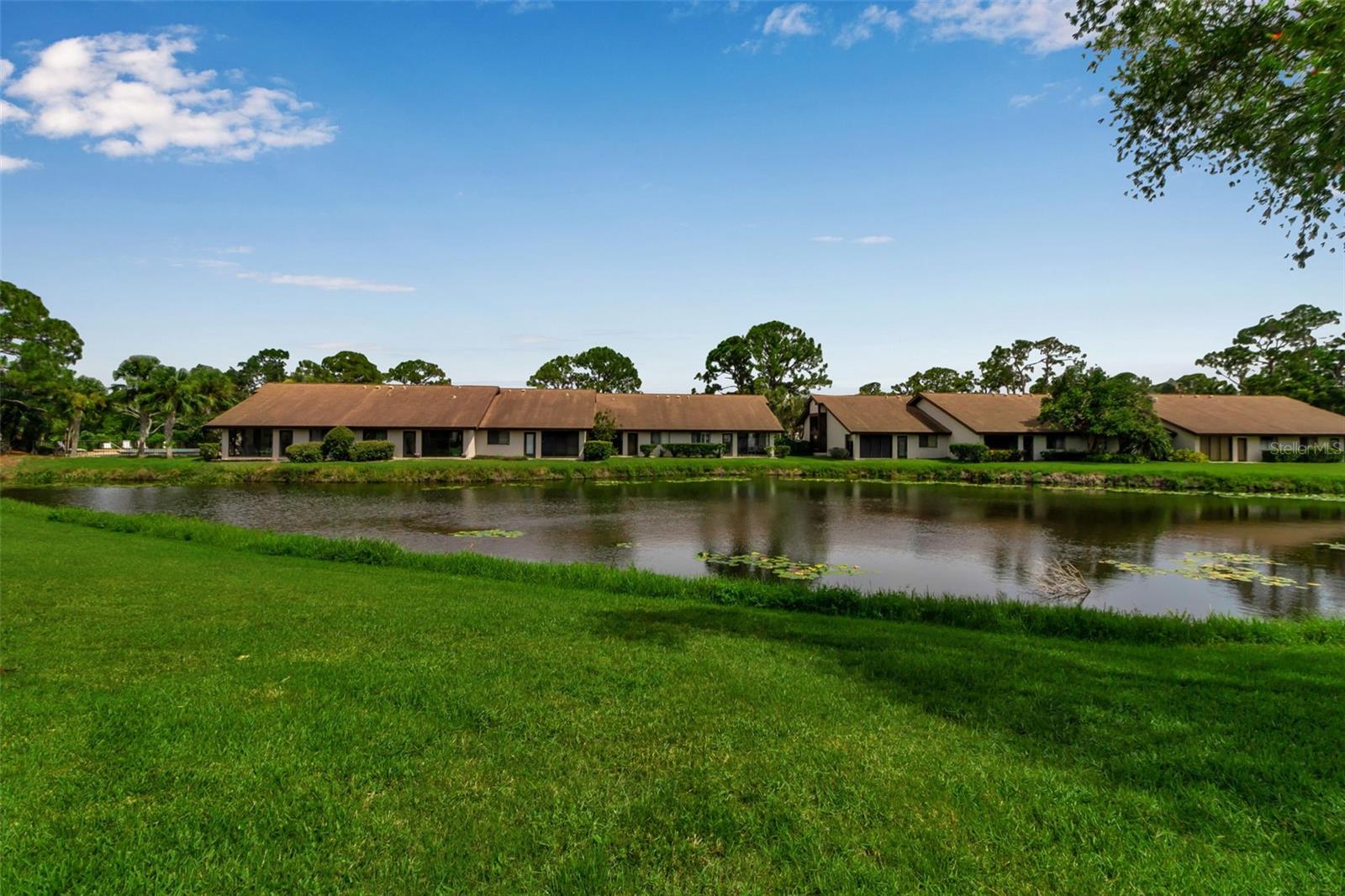 5224 LAKE VILLAGE DR #67