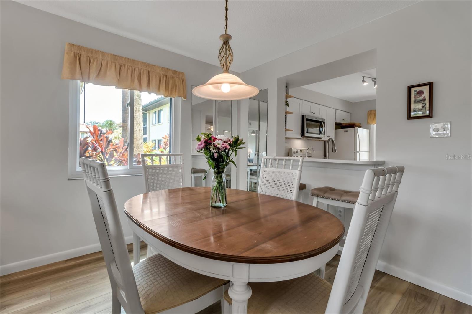 5224 LAKE VILLAGE DR #67