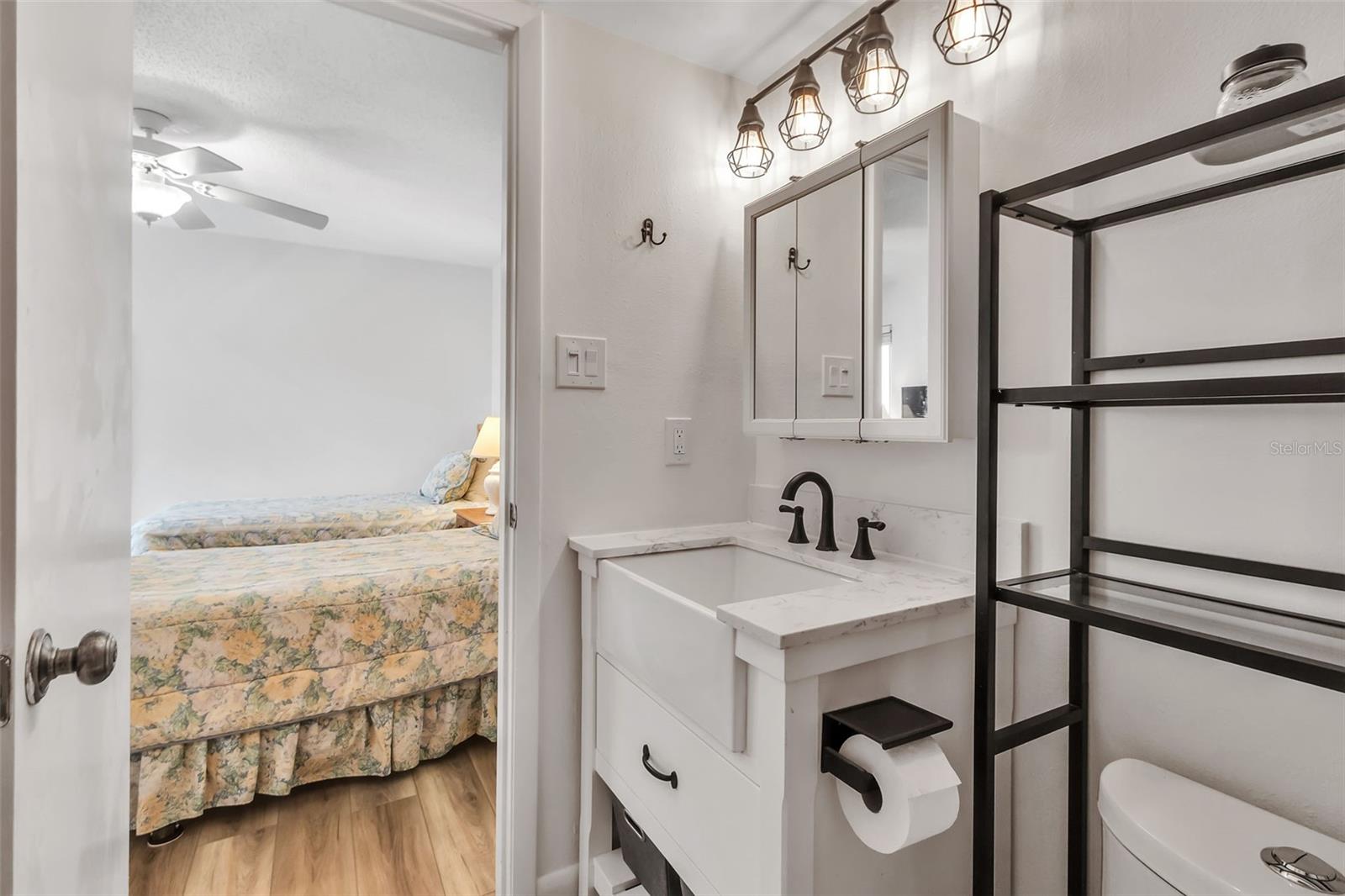 5224 LAKE VILLAGE DR #67