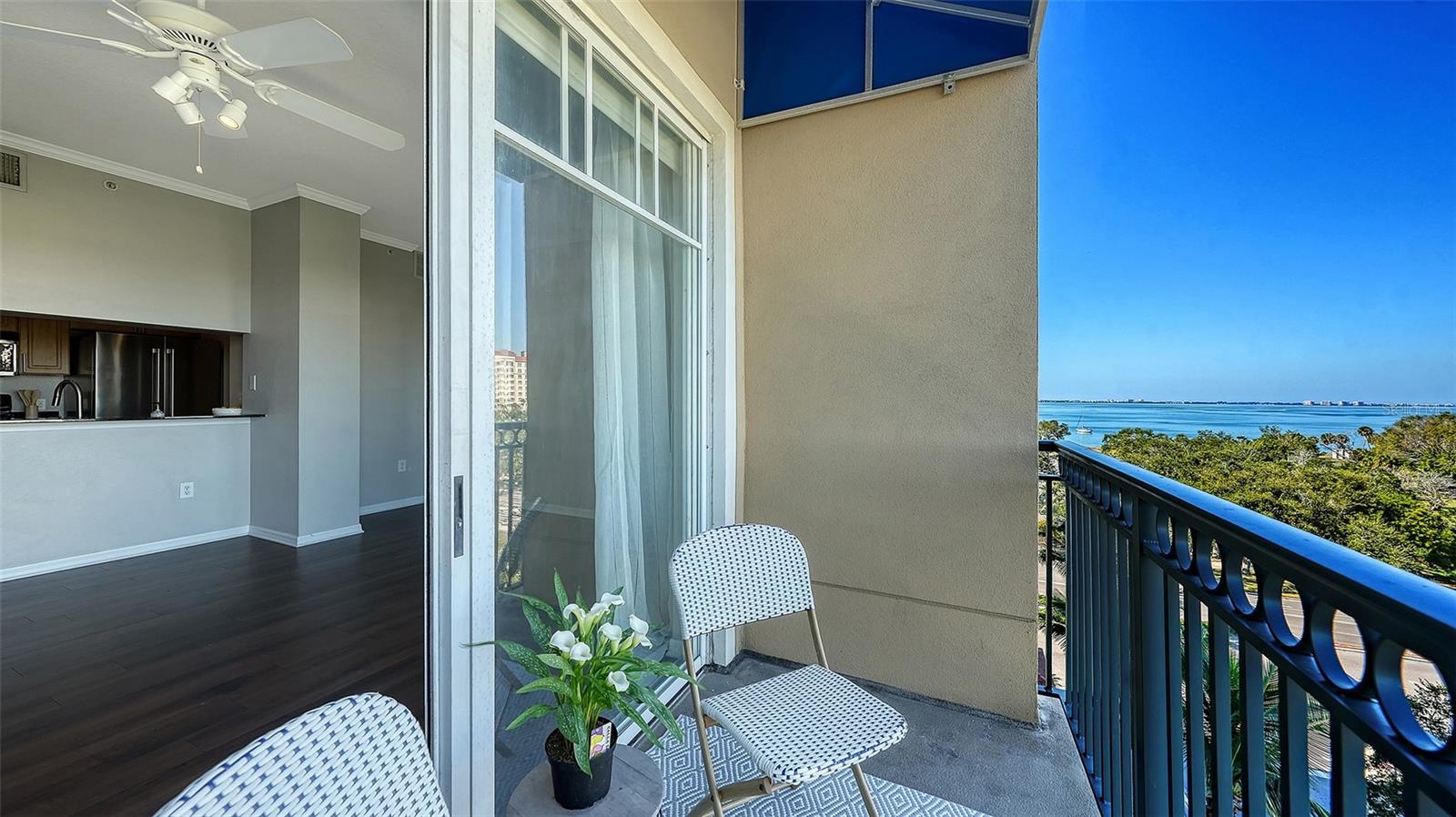 1064 N TAMIAMI TRL #1625