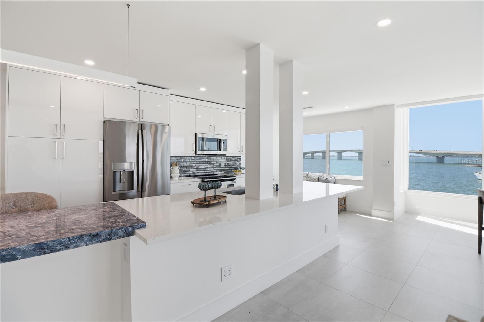 226 GOLDEN GATE PT #34