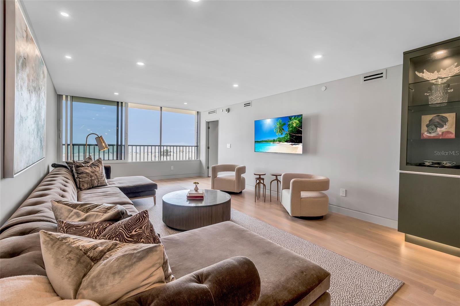 5740 MIDNIGHT PASS RD #403