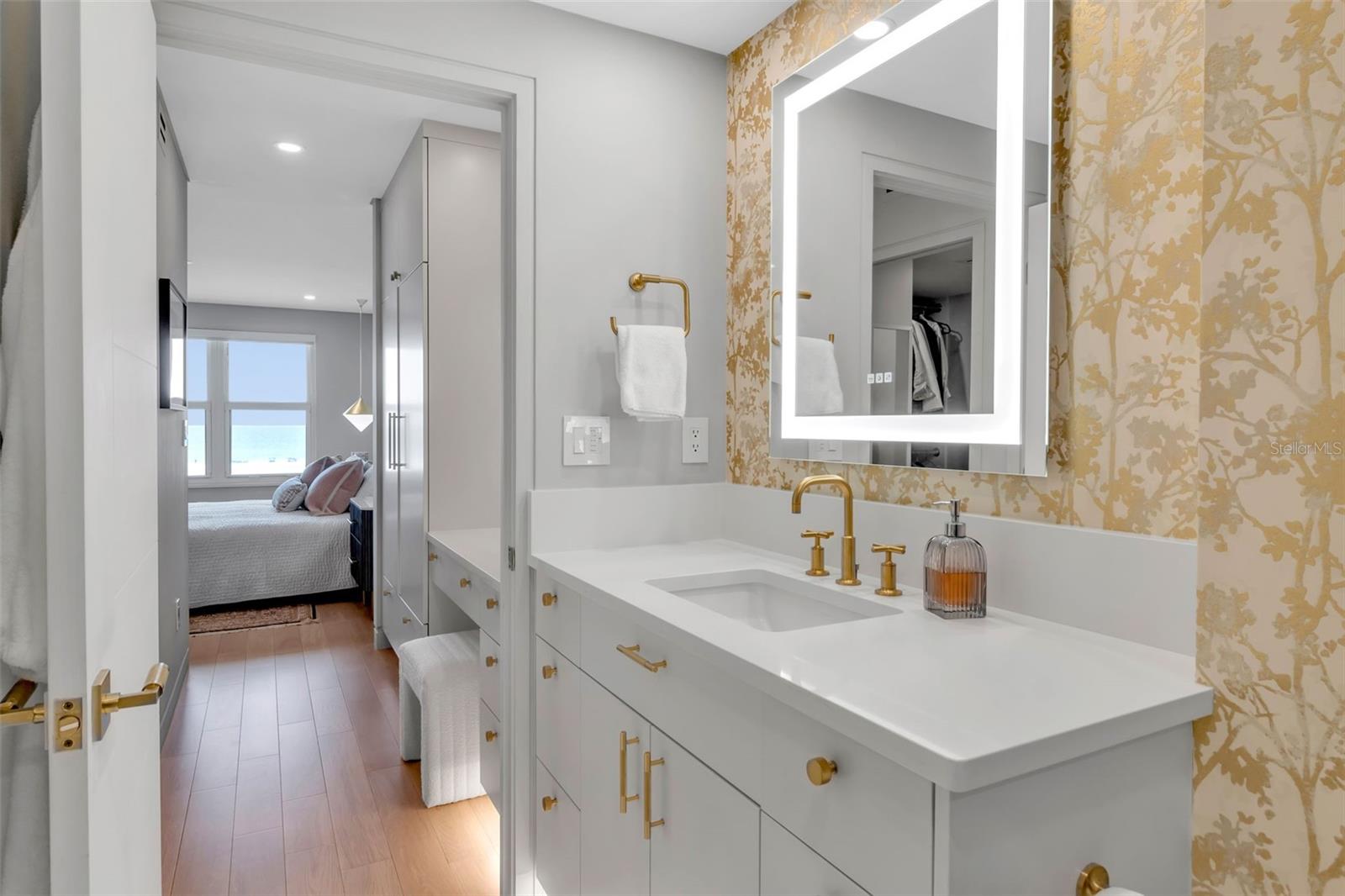 5740 MIDNIGHT PASS RD #403