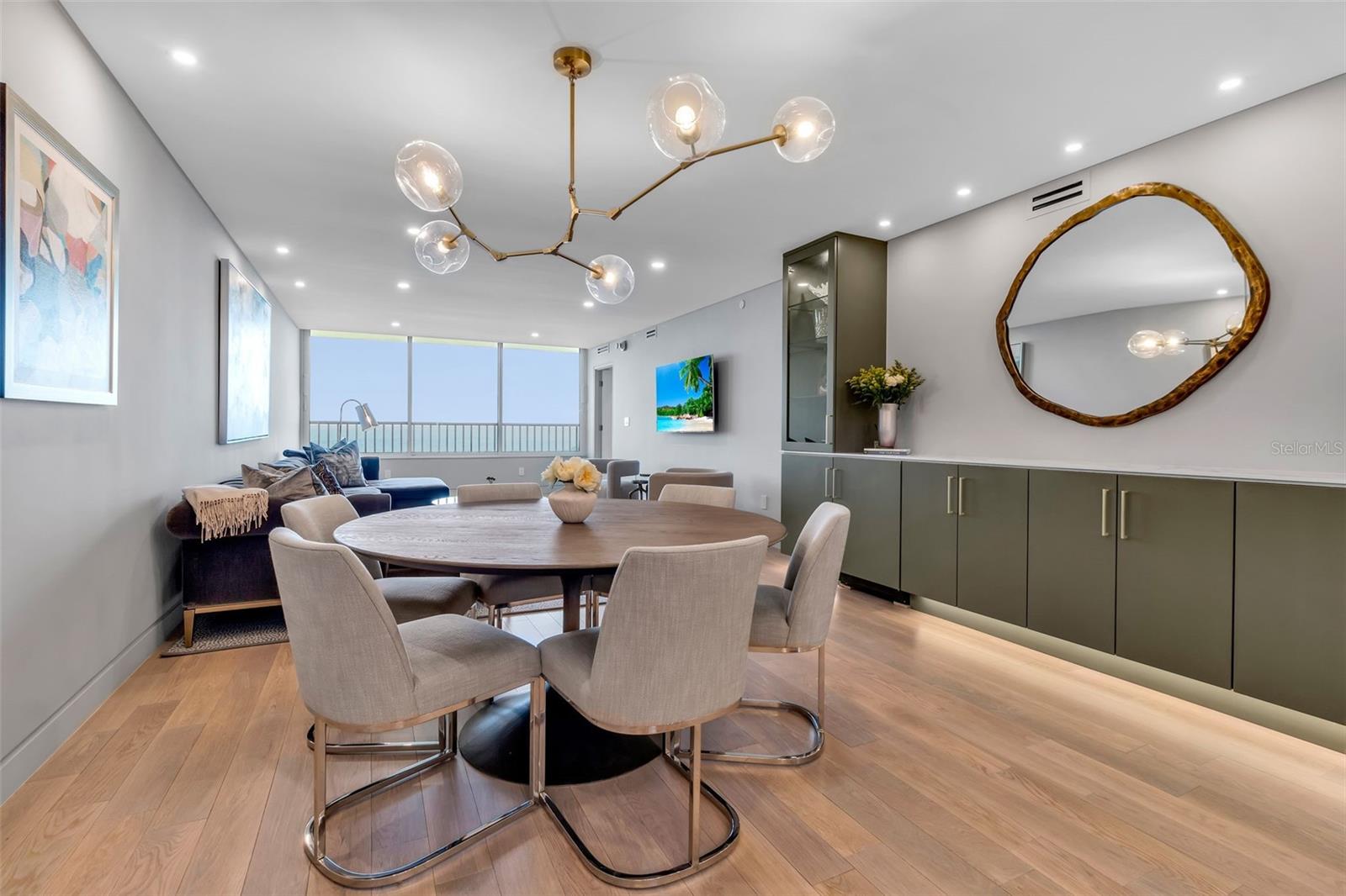 5740 MIDNIGHT PASS RD #403