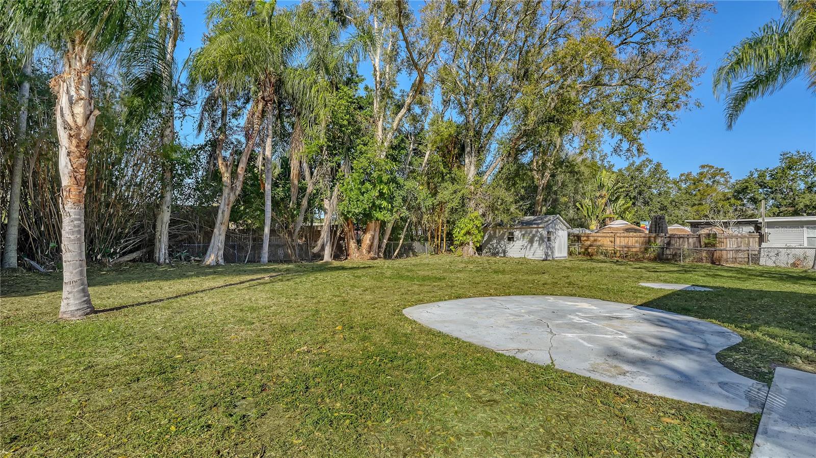 209 BRIGGS CT