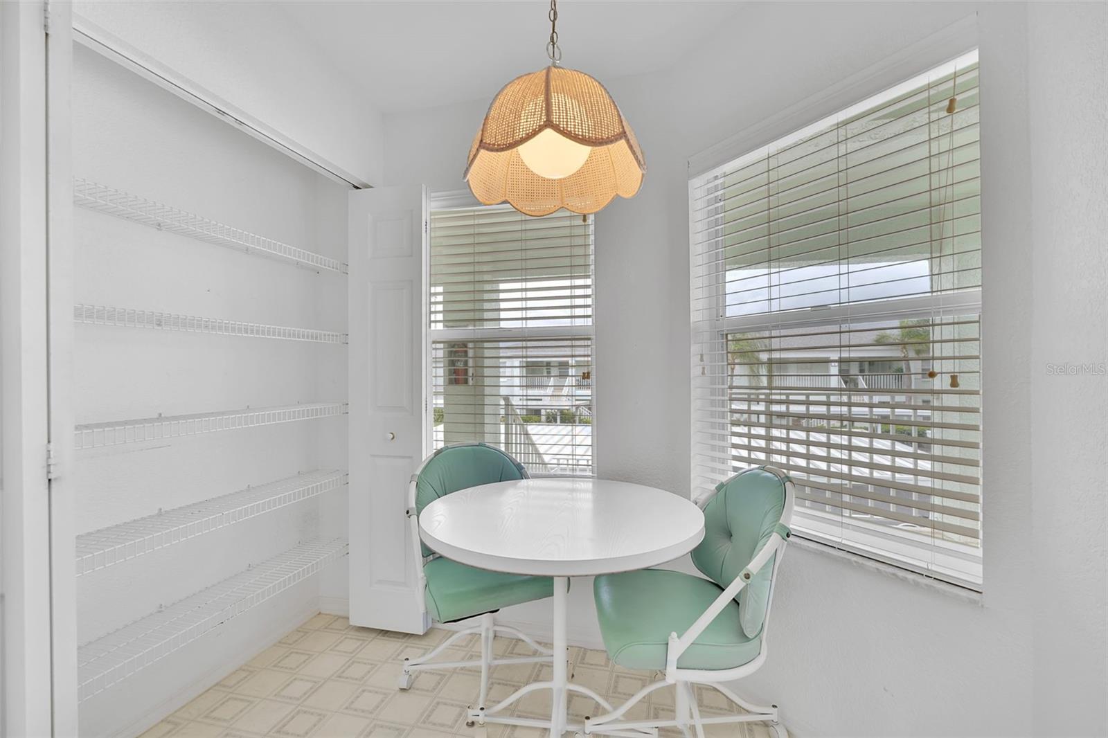 5725 GREENWOOD AVE #4201