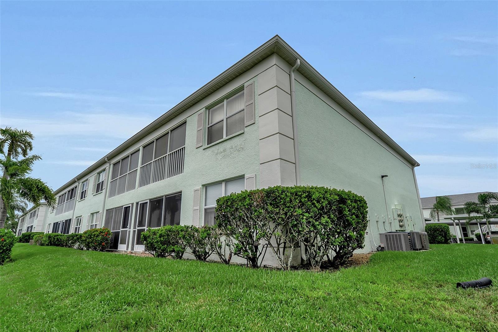 5725 GREENWOOD AVE #4201
