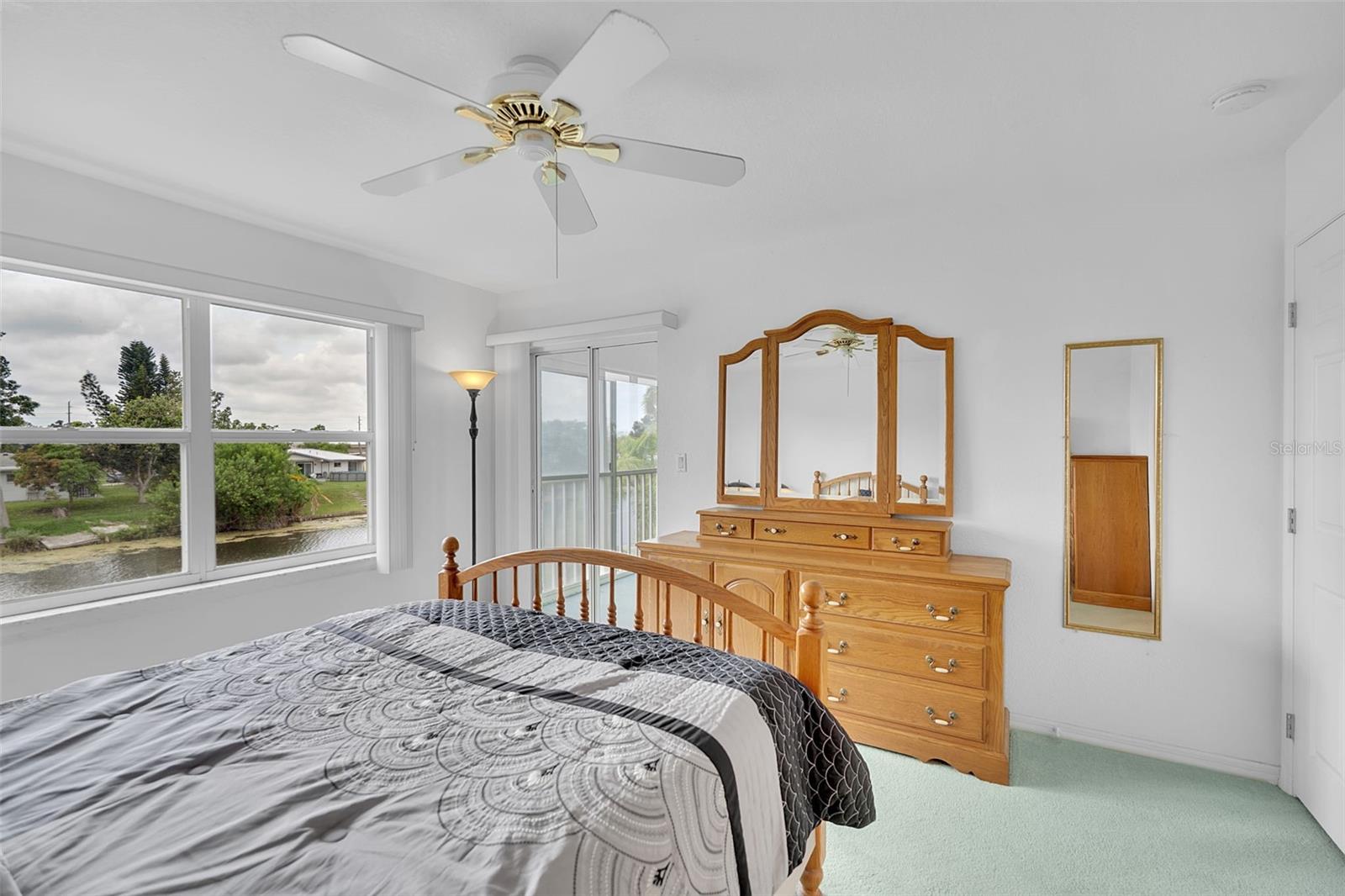 5725 GREENWOOD AVE #4201