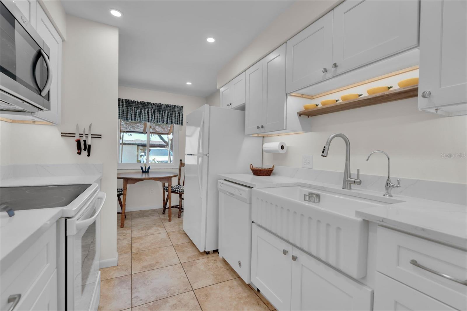 4644 LONGWATER #97