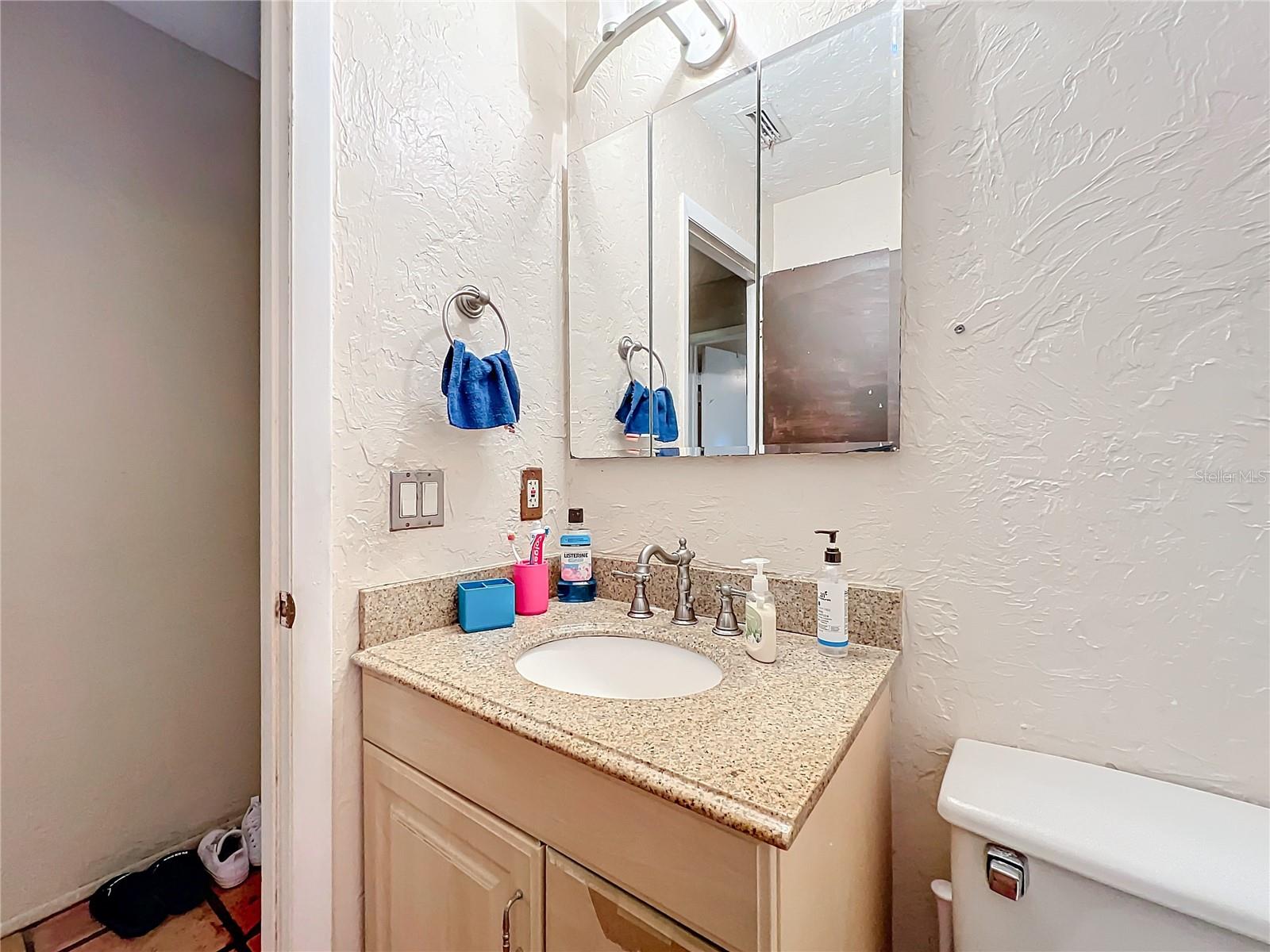 5001 80TH AVENUE CIR E