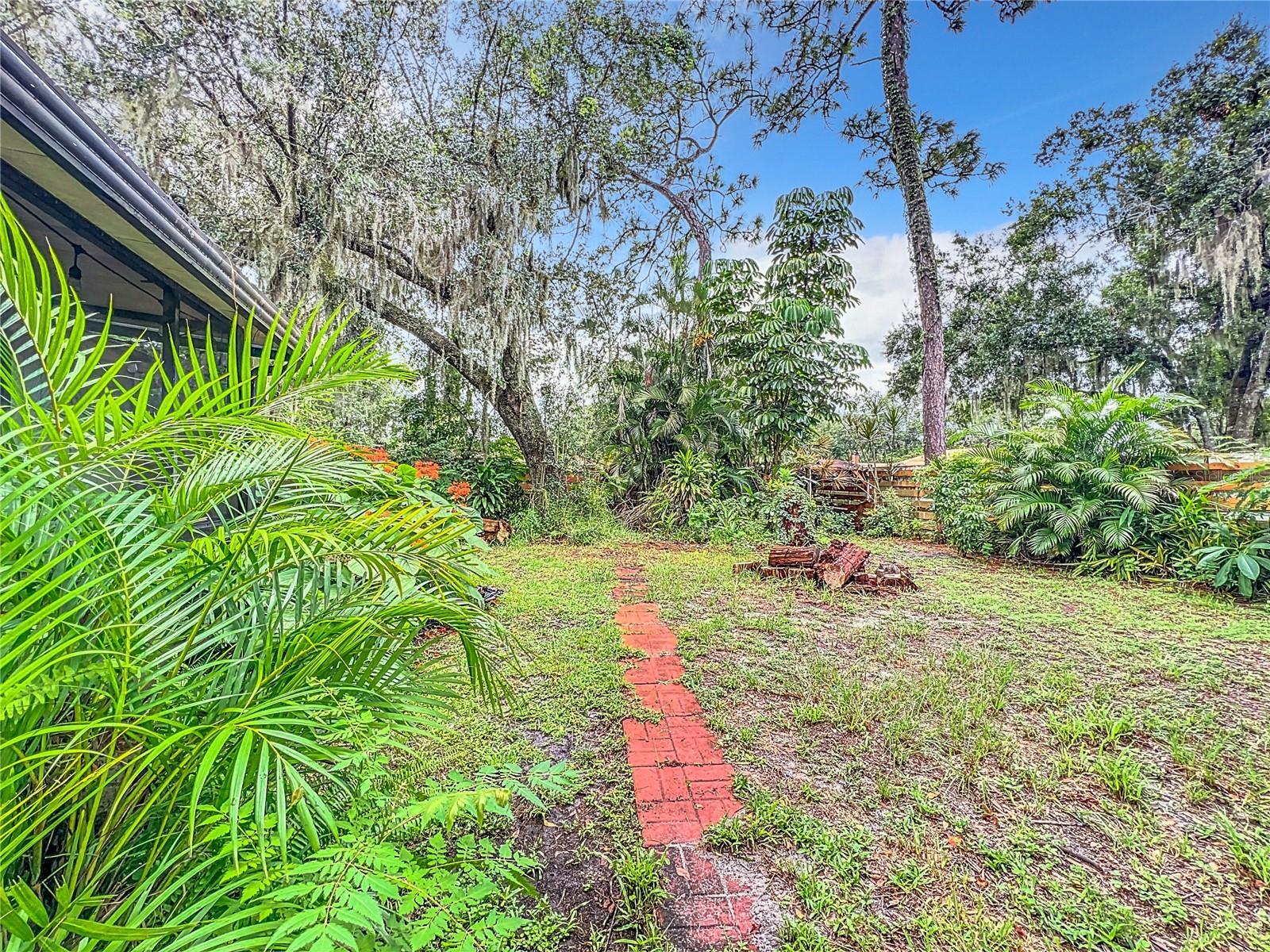 5001 80TH AVENUE CIR E