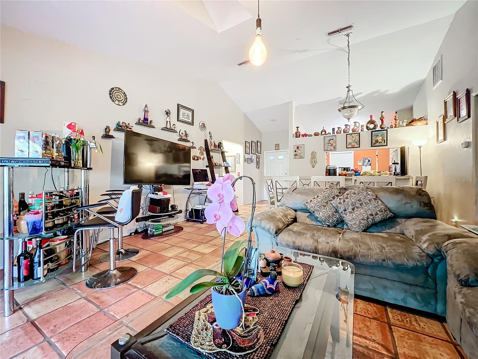 5001 80TH AVENUE CIR E