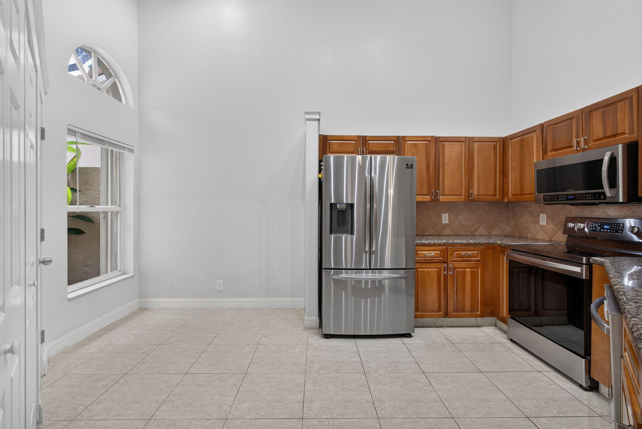 1602 ROSEWOOD Way