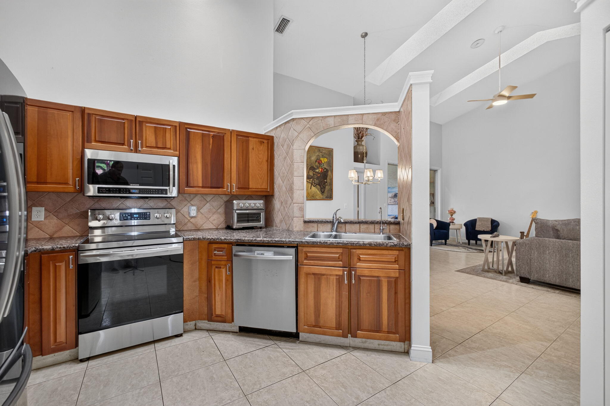 1602 ROSEWOOD Way