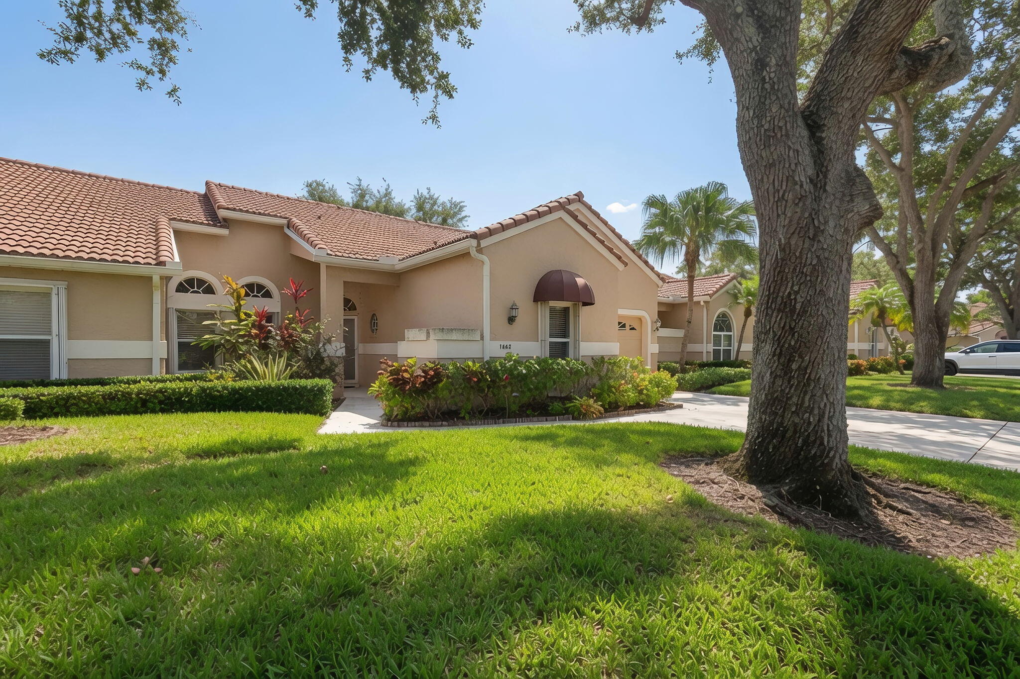 1602 ROSEWOOD Way