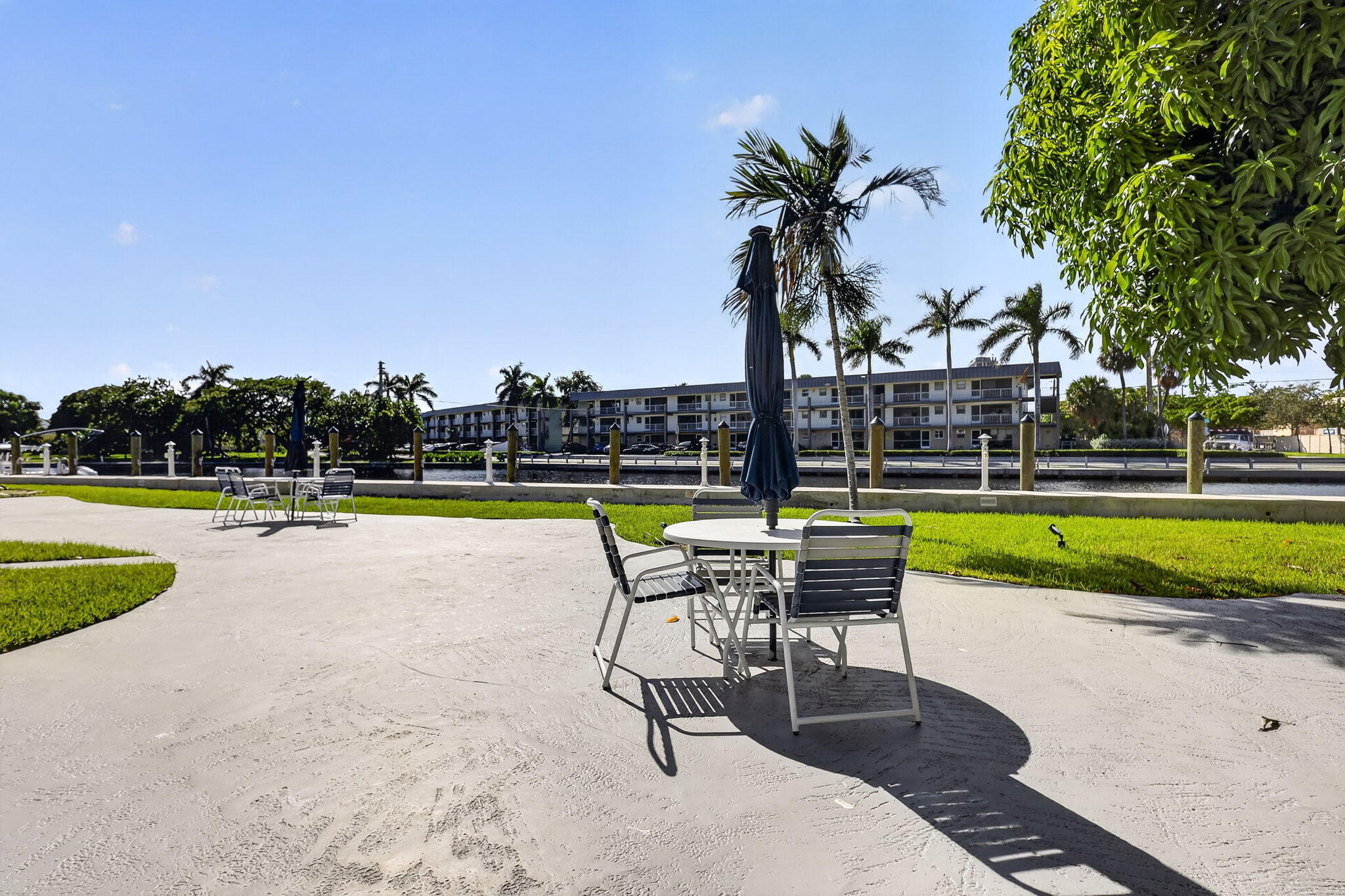 467 GOLDEN ISLES Drive 107