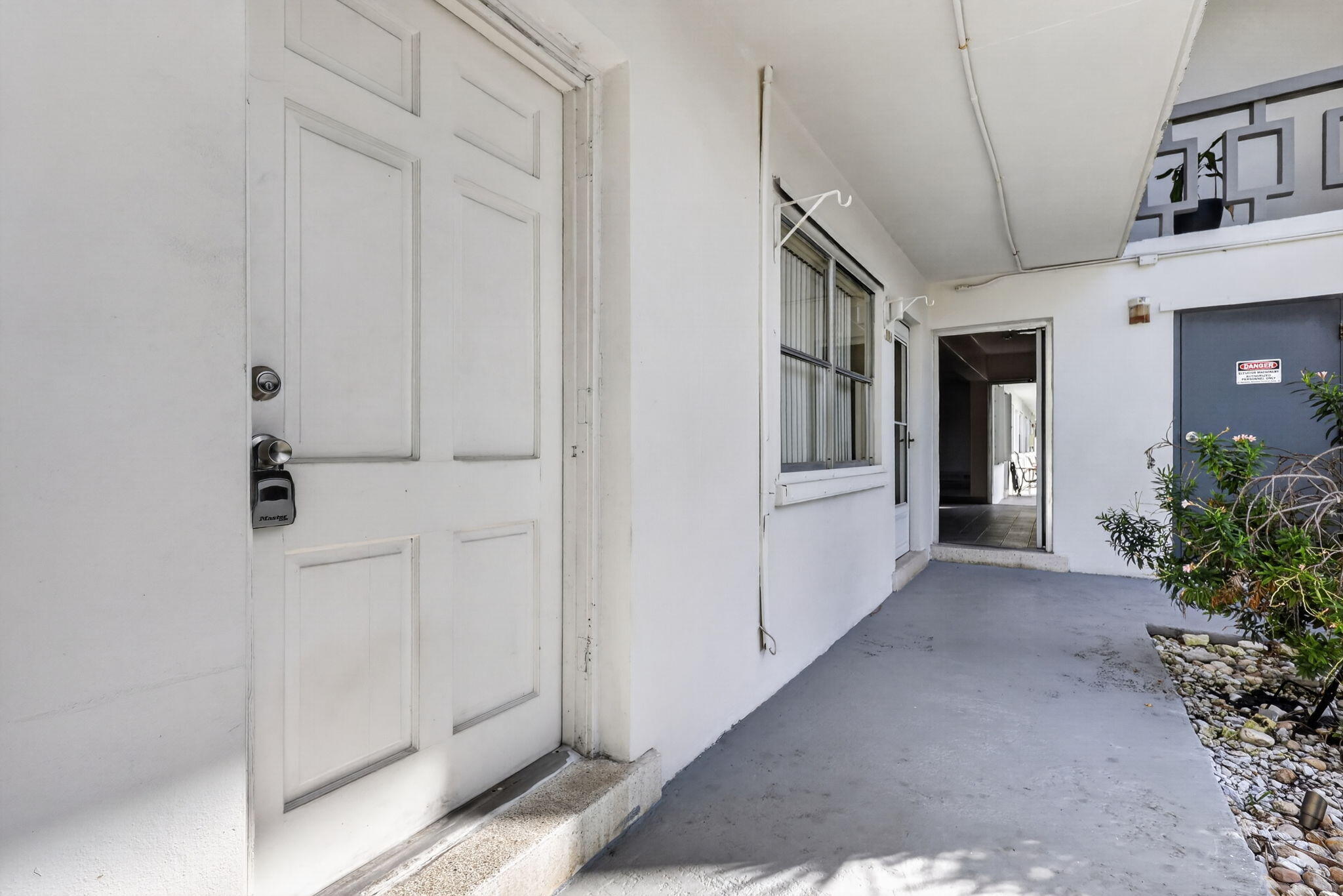 467 GOLDEN ISLES Drive 107