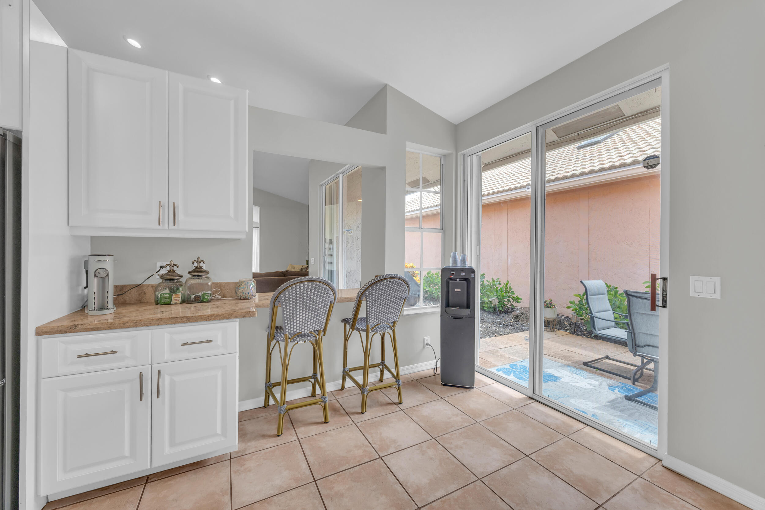 13862 Palm Grove Place