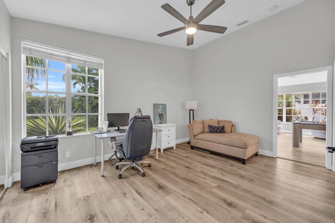 13862 Palm Grove Place