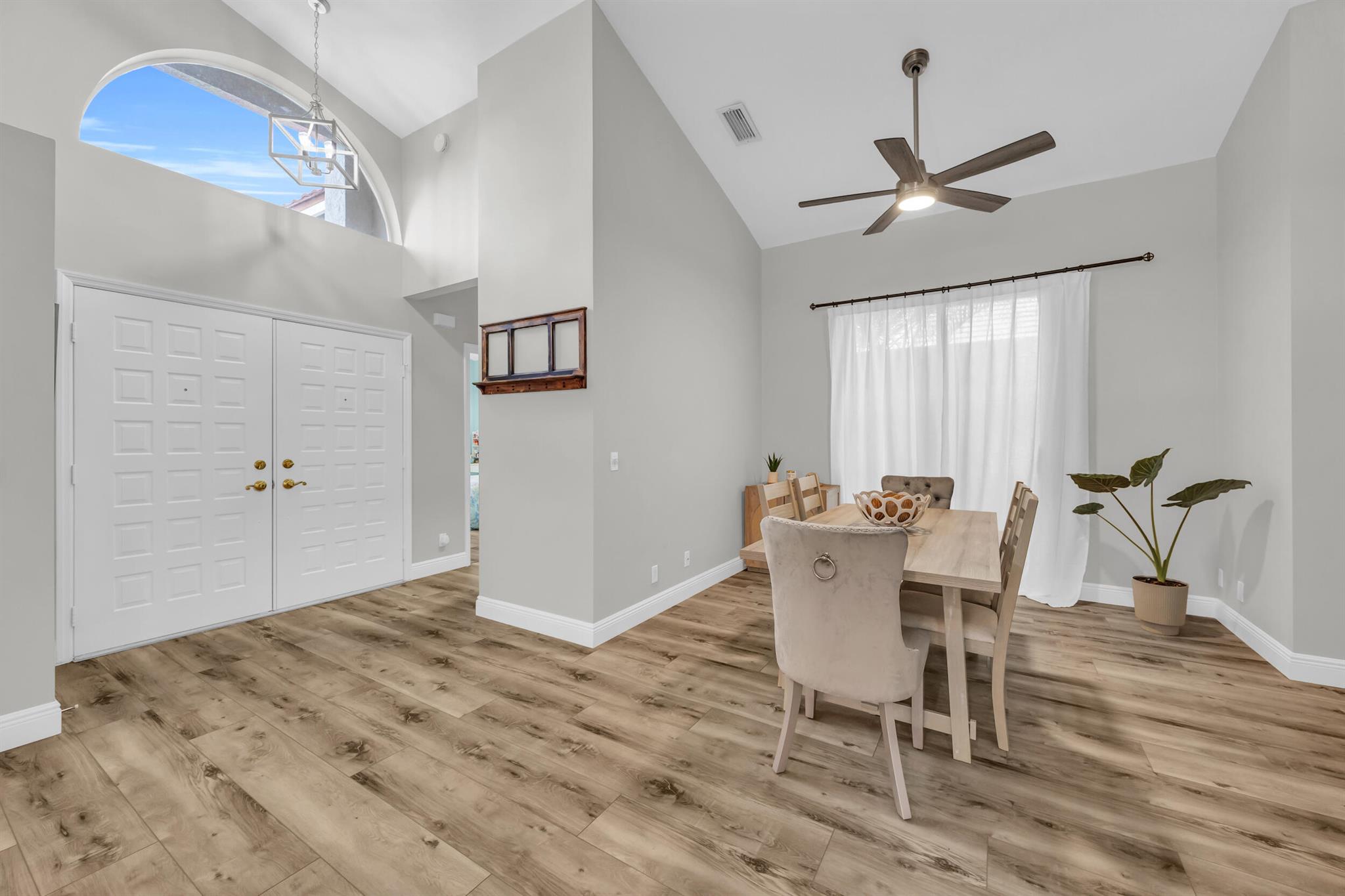 13862 Palm Grove Place