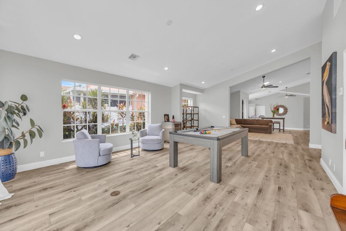 13862 Palm Grove Place