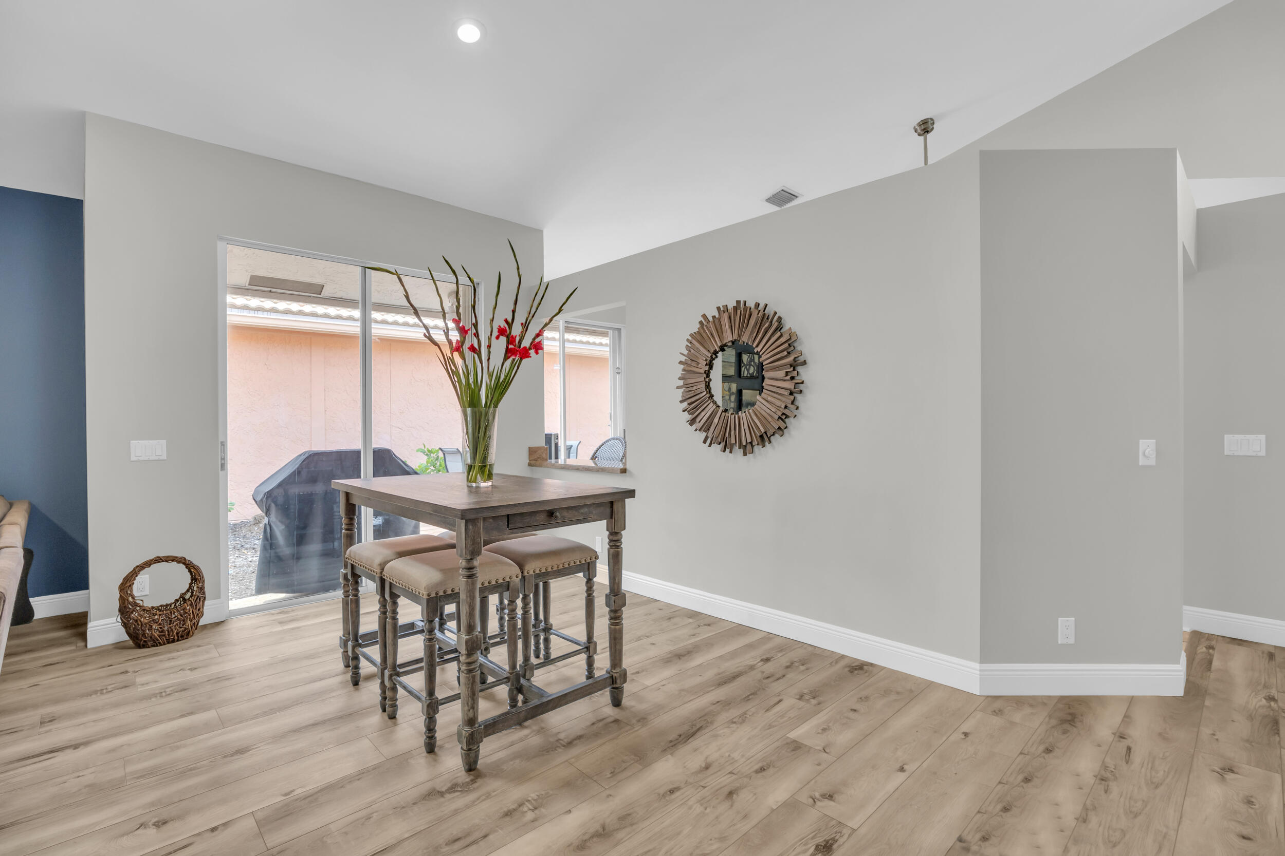 13862 Palm Grove Place