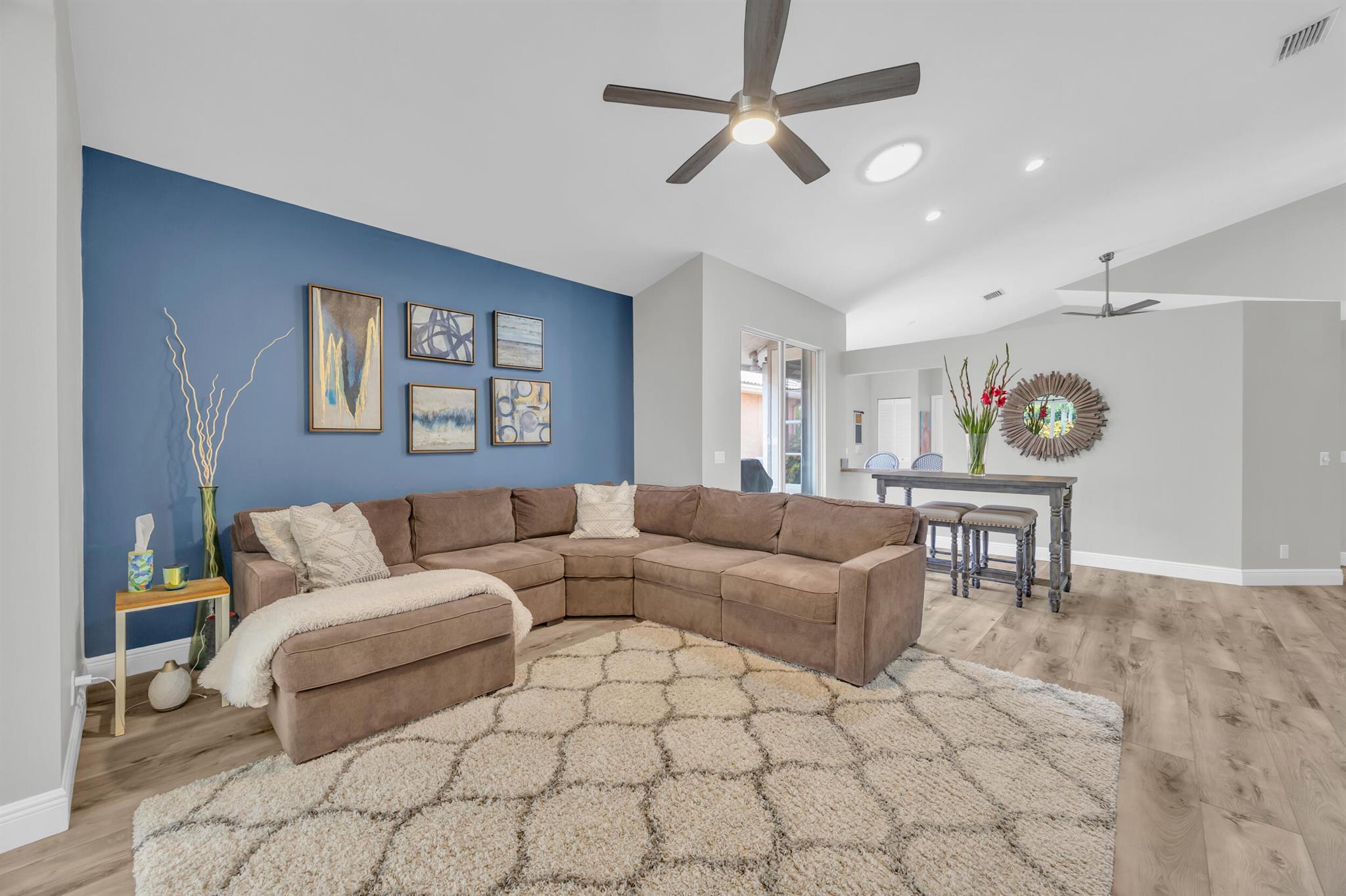 13862 Palm Grove Place