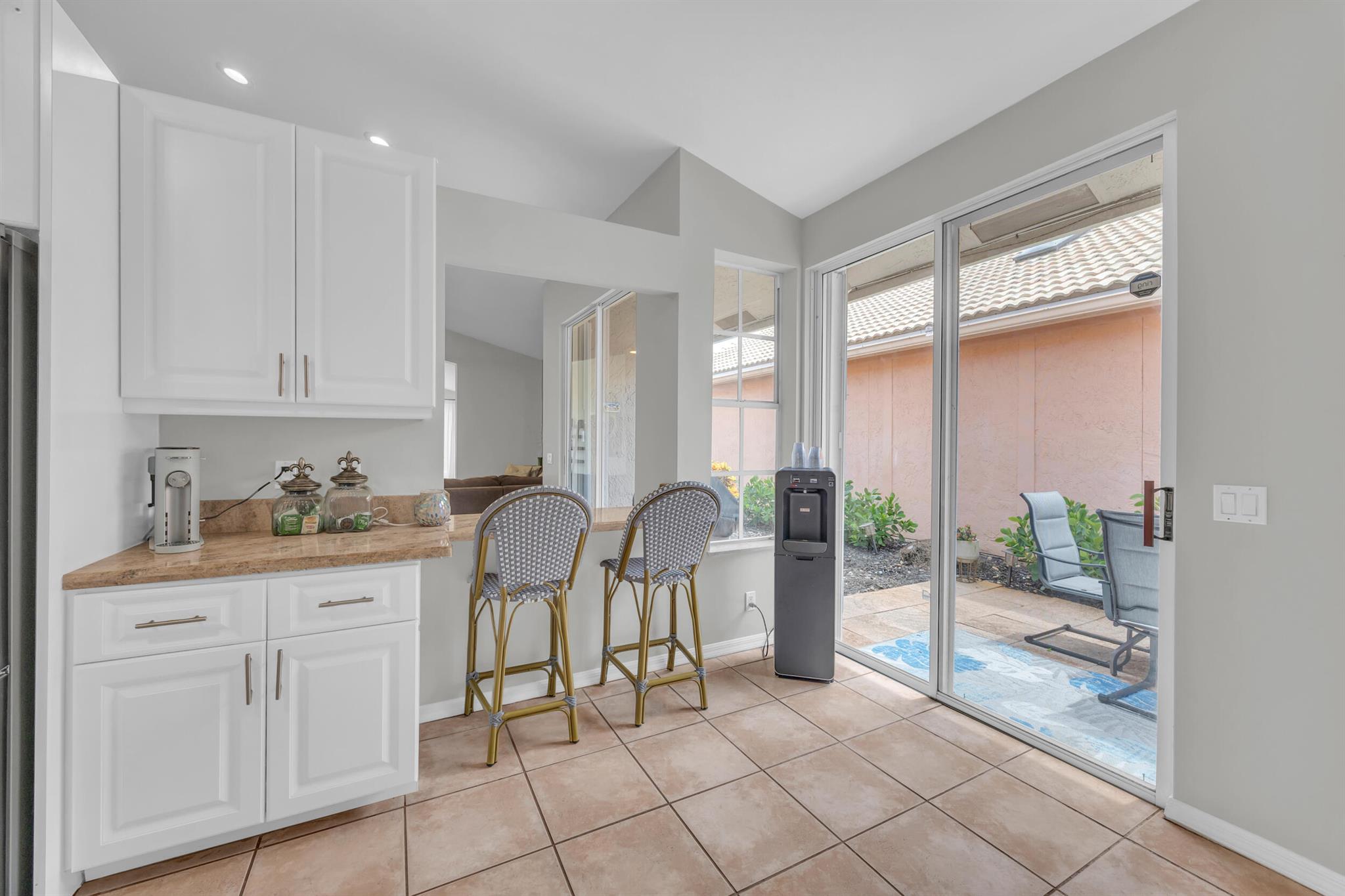 13862 Palm Grove Place