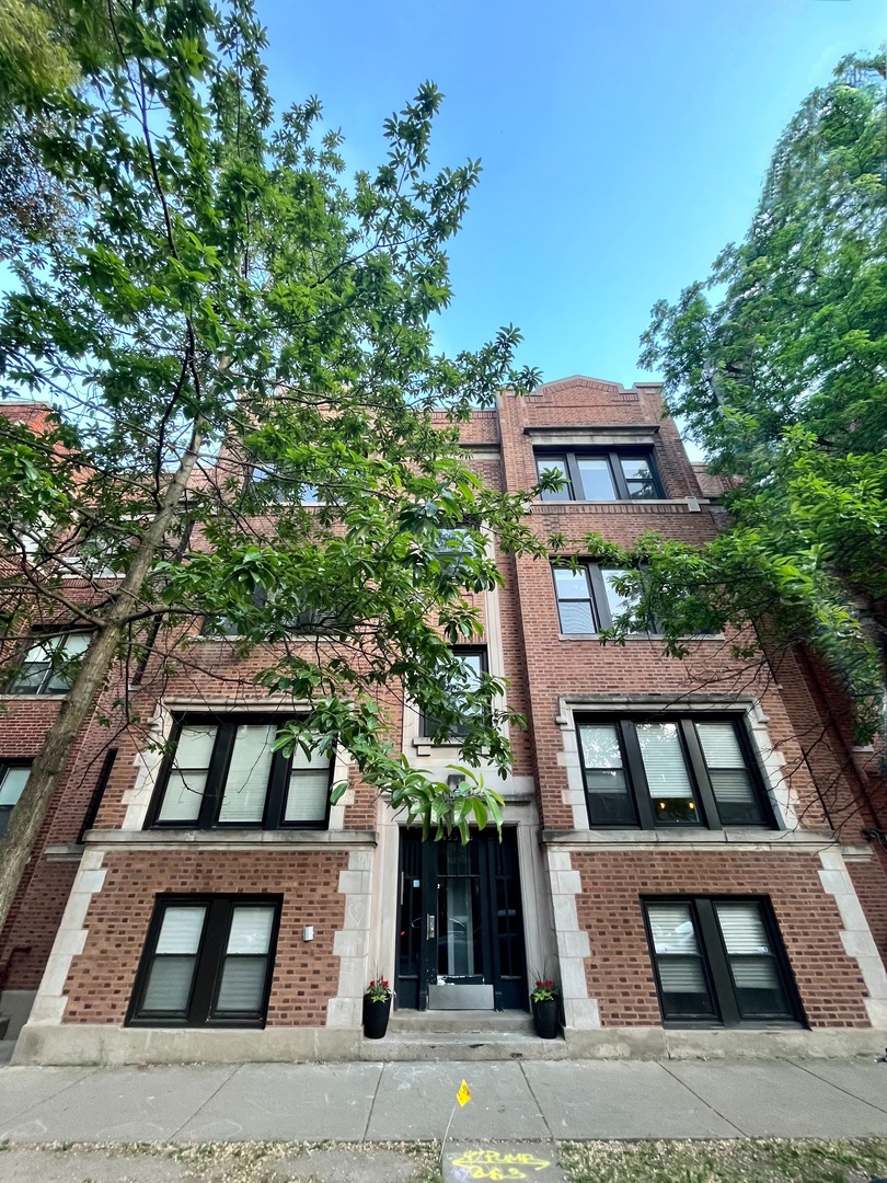 1455 W Winnemac Avenue Unit: 1