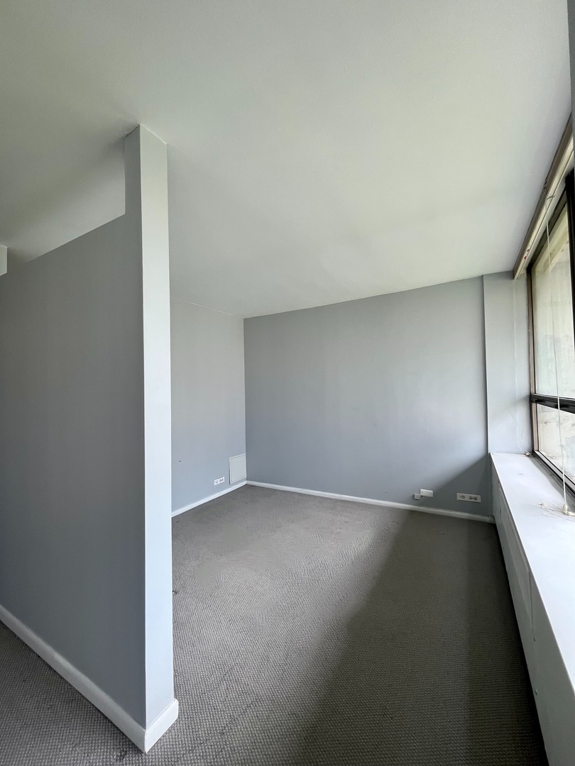 1360 N Sandburg Terrace Unit: 1404C