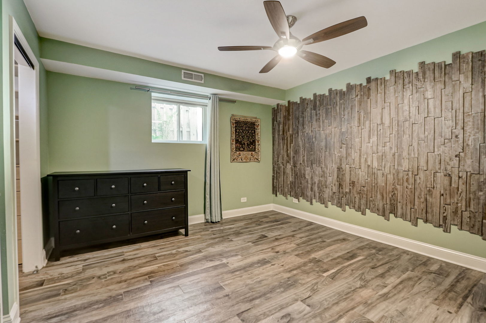 3947 N Kostner Avenue Unit: 1