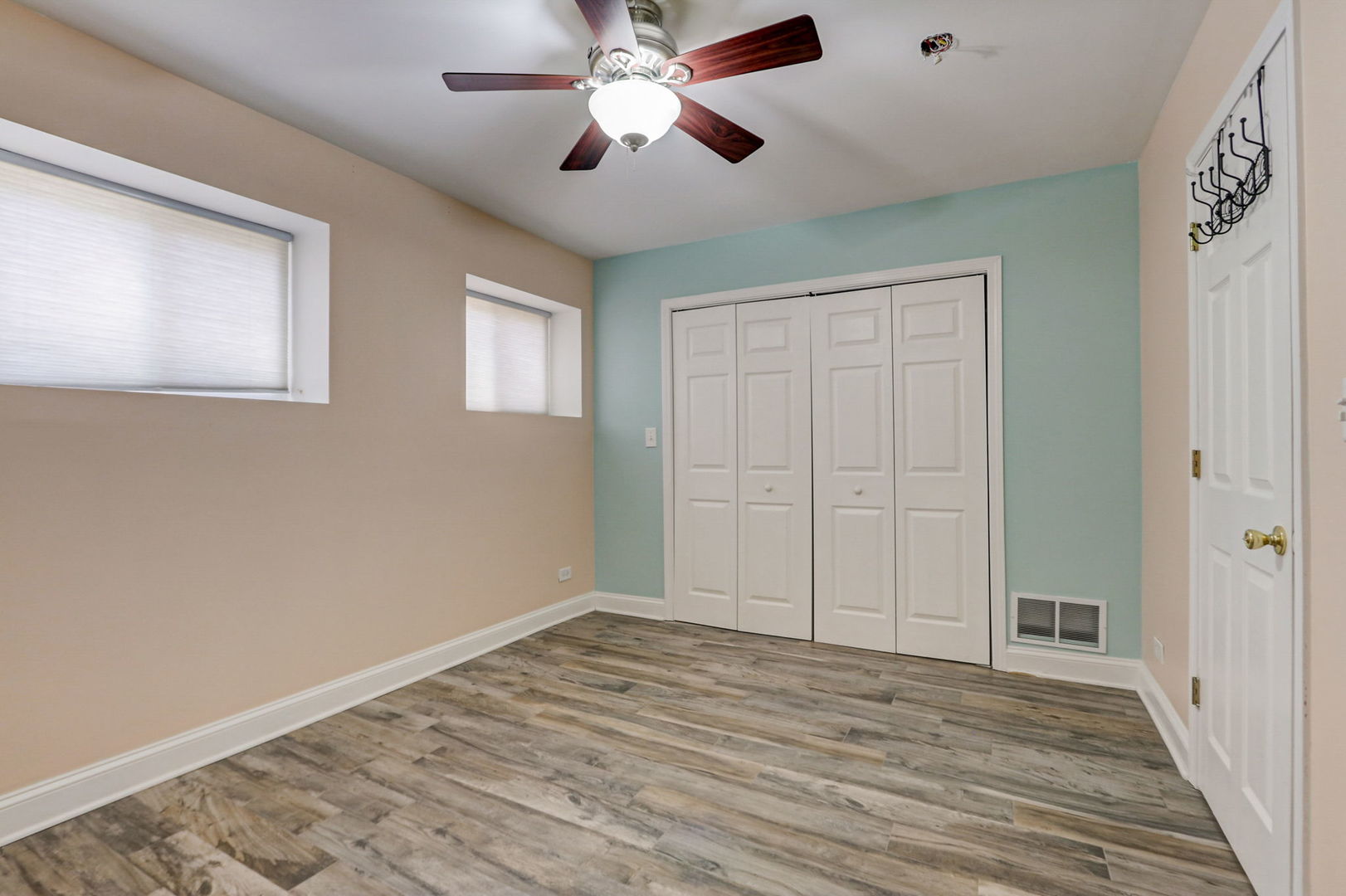 3947 N Kostner Avenue Unit: 1