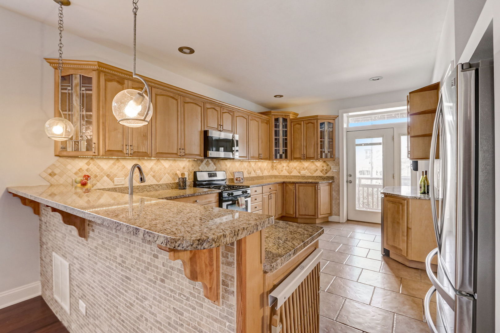 3947 N Kostner Avenue Unit: 1