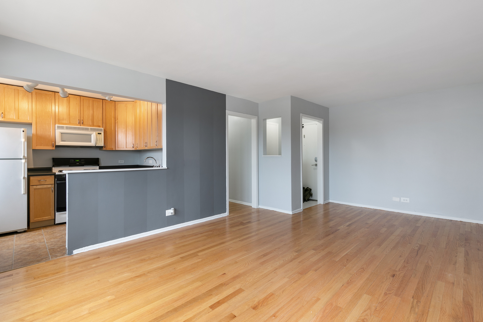 5858 N SHERIDAN Road Unit: 903