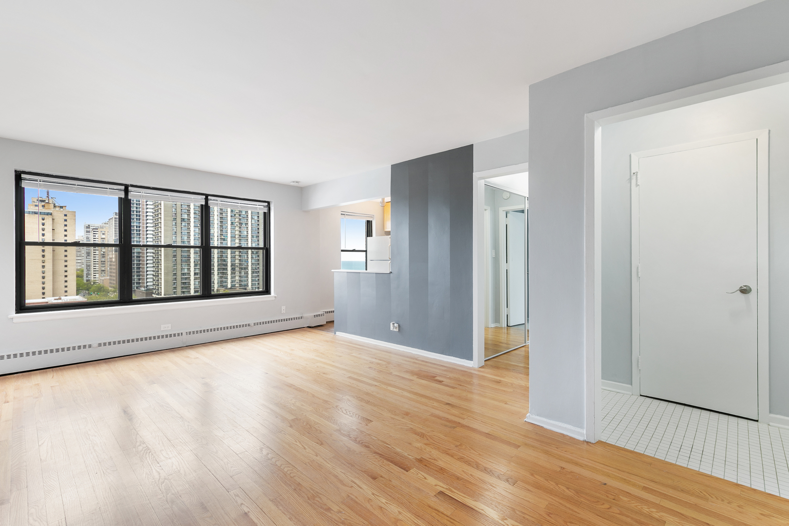 5858 N SHERIDAN Road Unit: 903