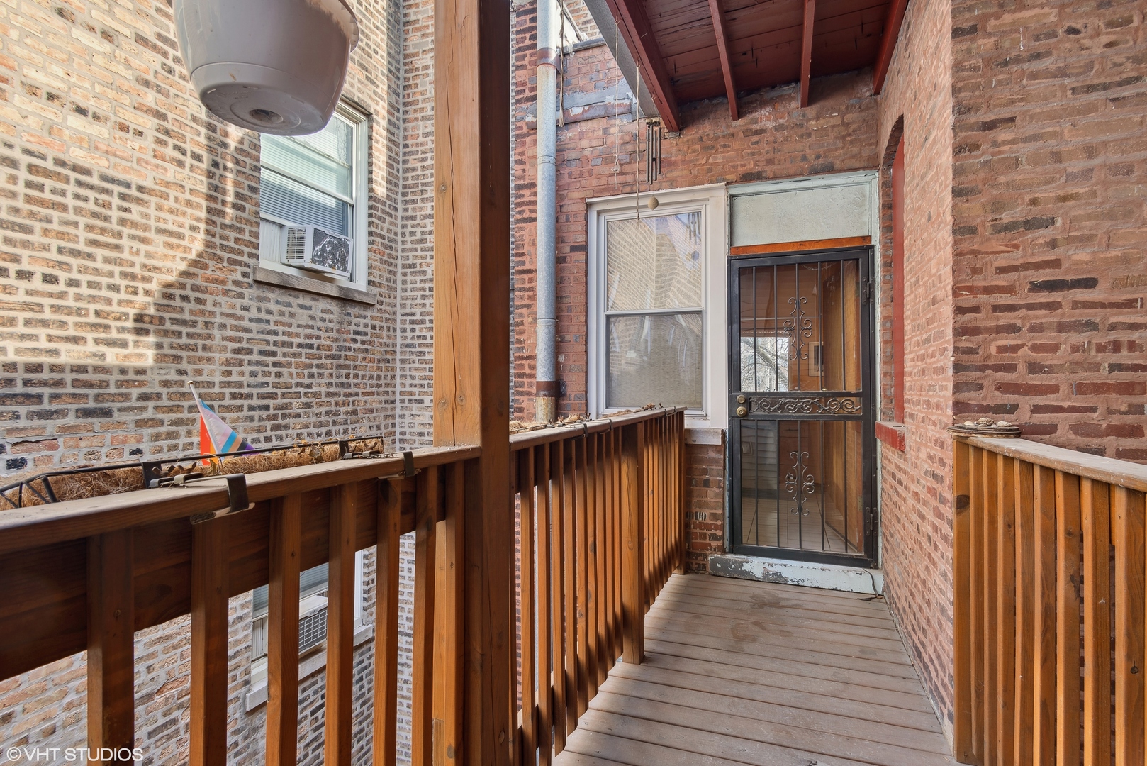 5038 N Winthrop Avenue Unit: 3