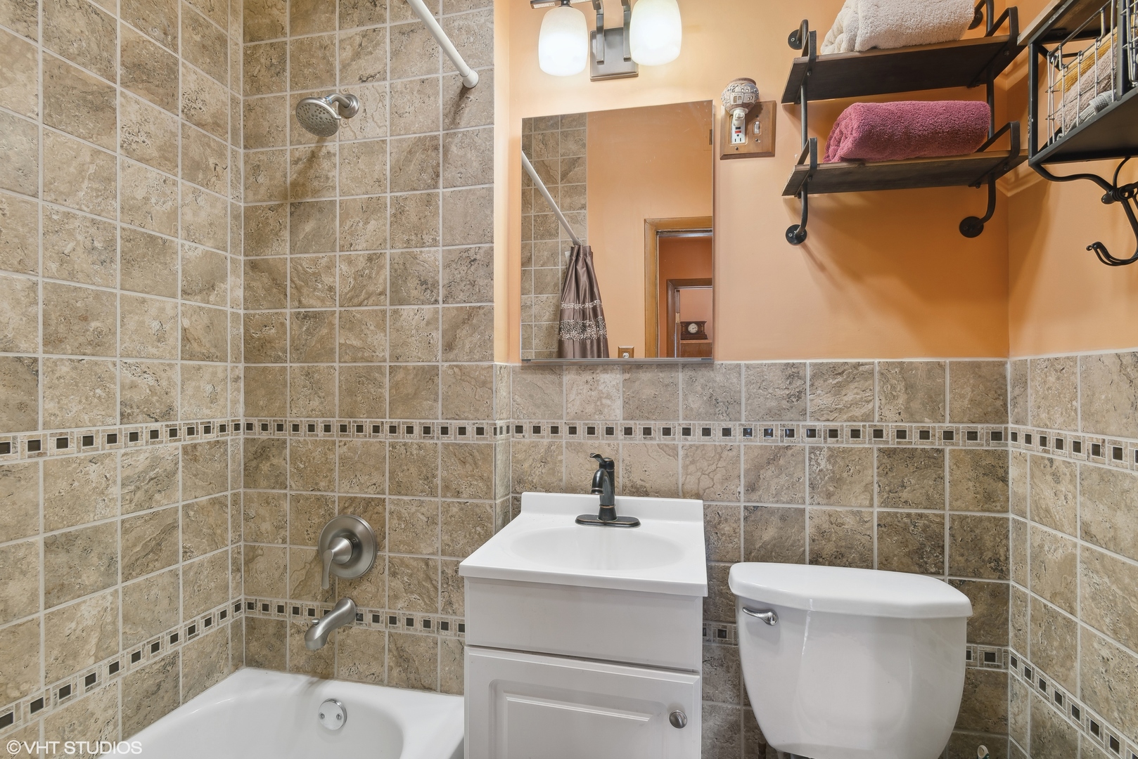 5038 N Winthrop Avenue Unit: 3