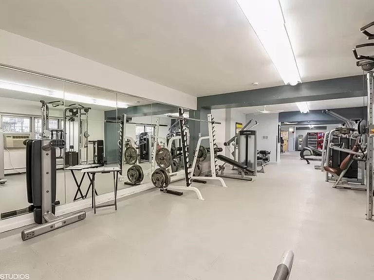 4970 N Marine Drive Unit: 1023