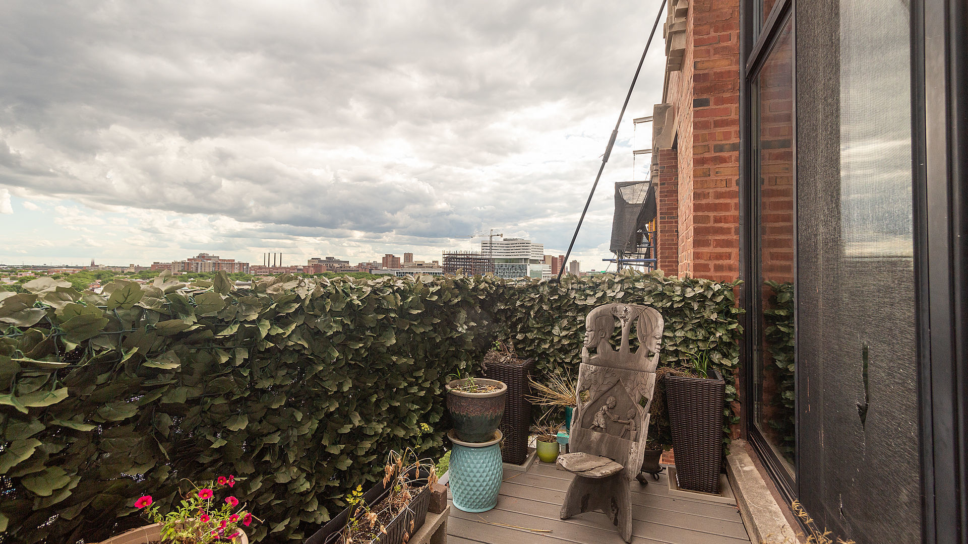 1250 W Van Buren Street Unit: 714