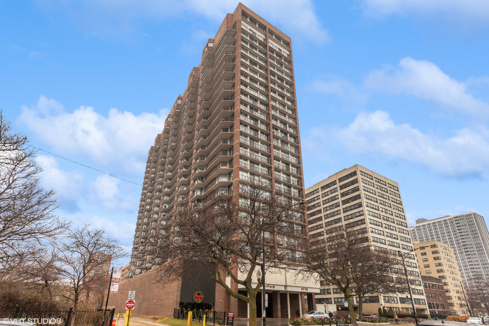 4170 N Marine Drive Unit: 5H