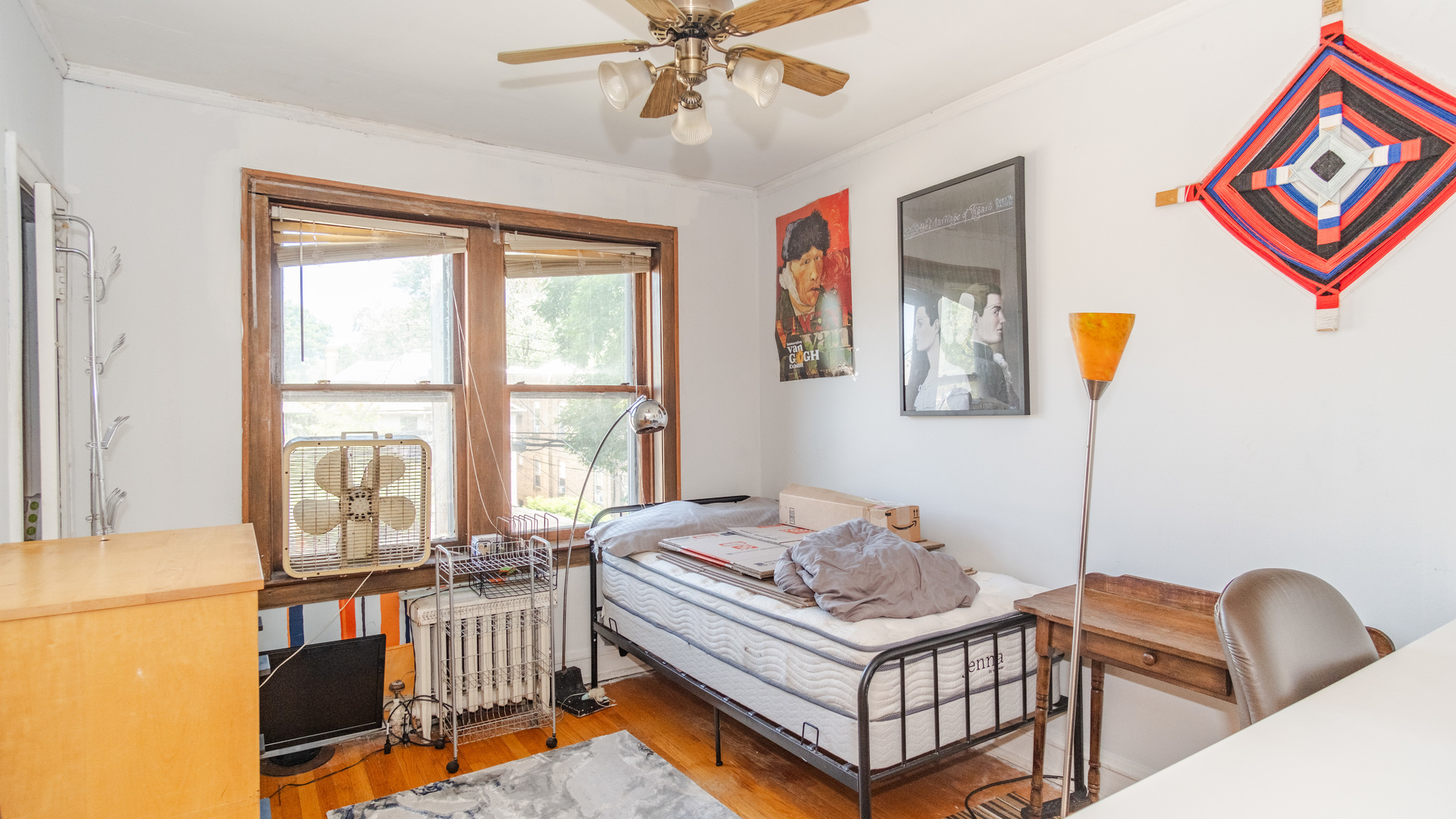 6549 N Ashland Avenue Unit: 2