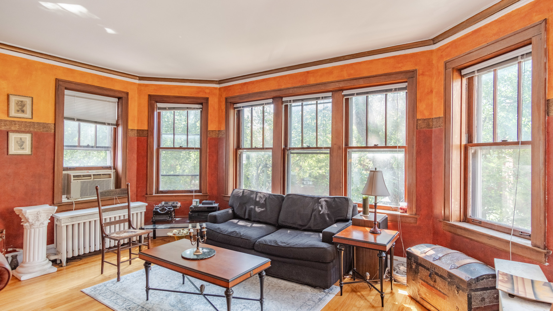 6549 N Ashland Avenue Unit: 2