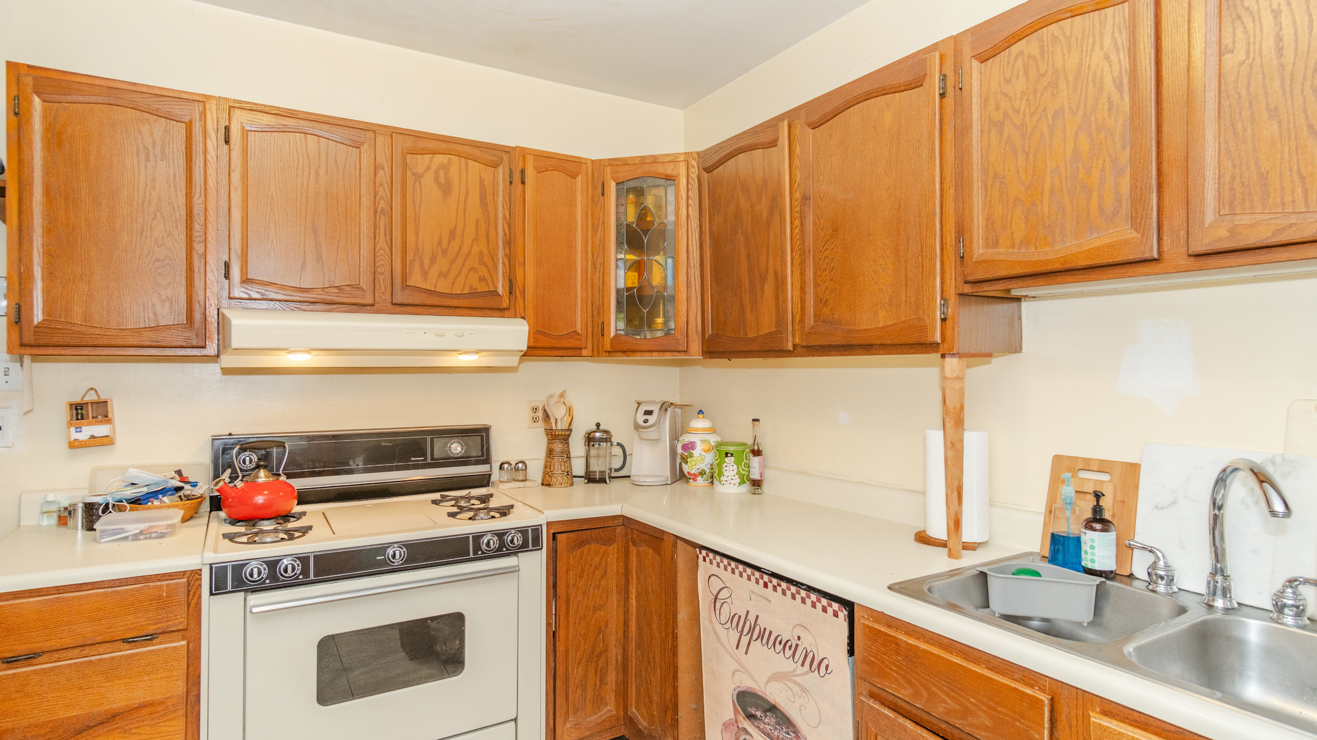 6549 N Ashland Avenue Unit: 2