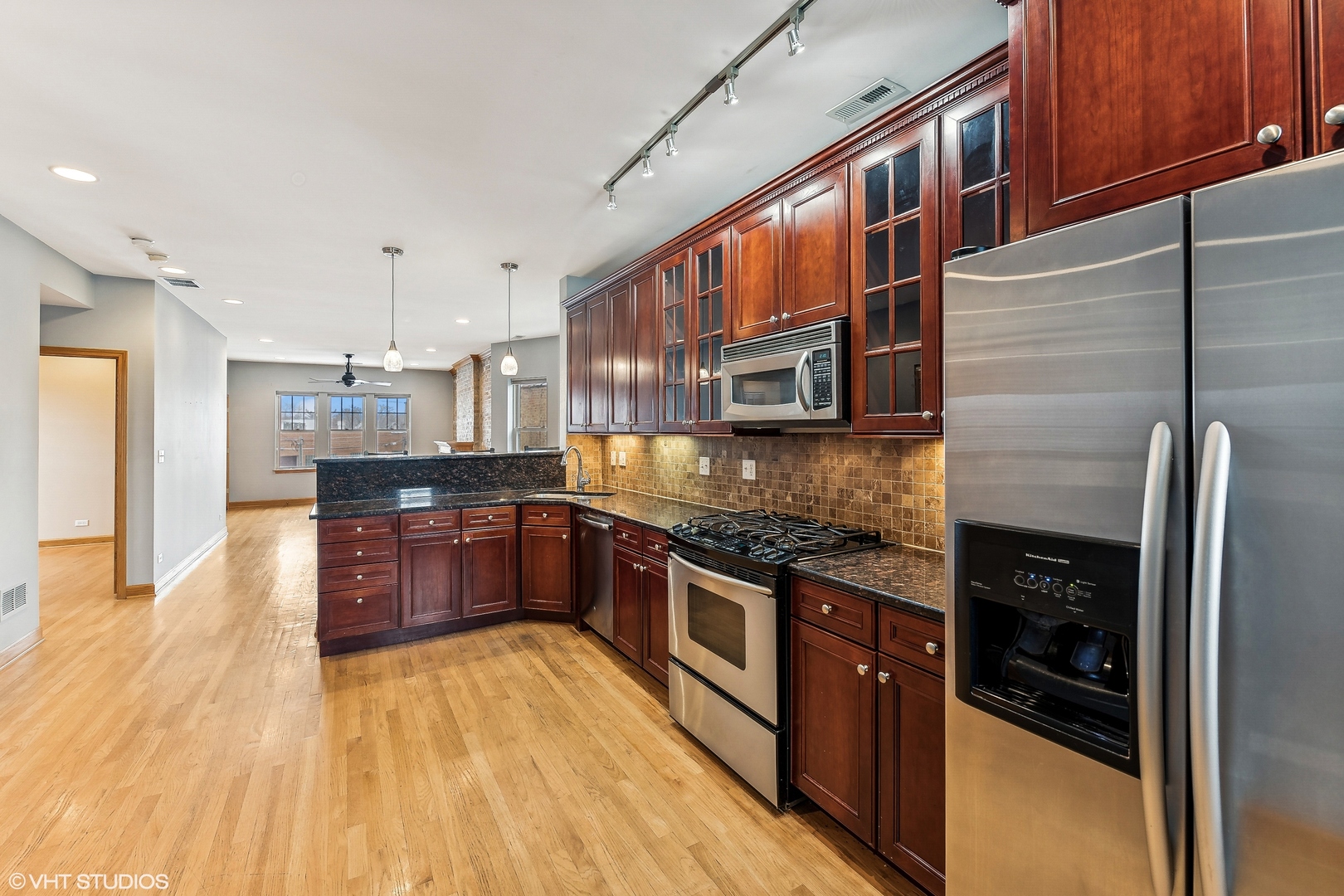 4244 N Pulaski Road Unit: 3