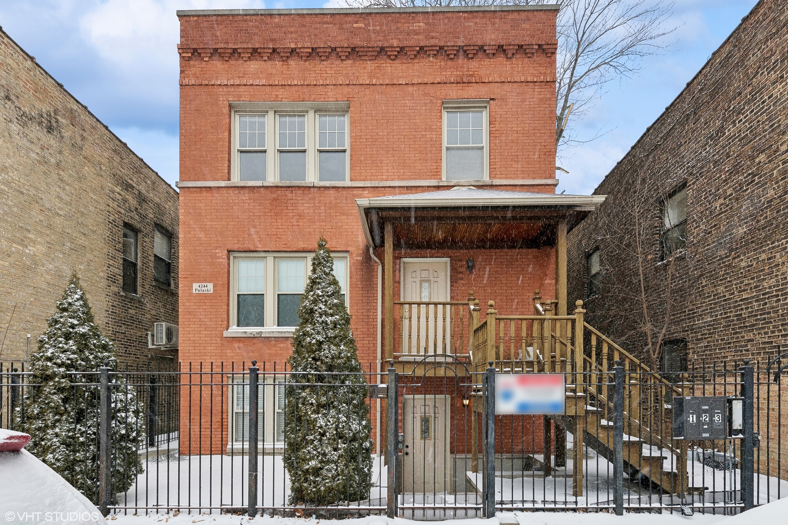 4244 N Pulaski Road Unit: 3