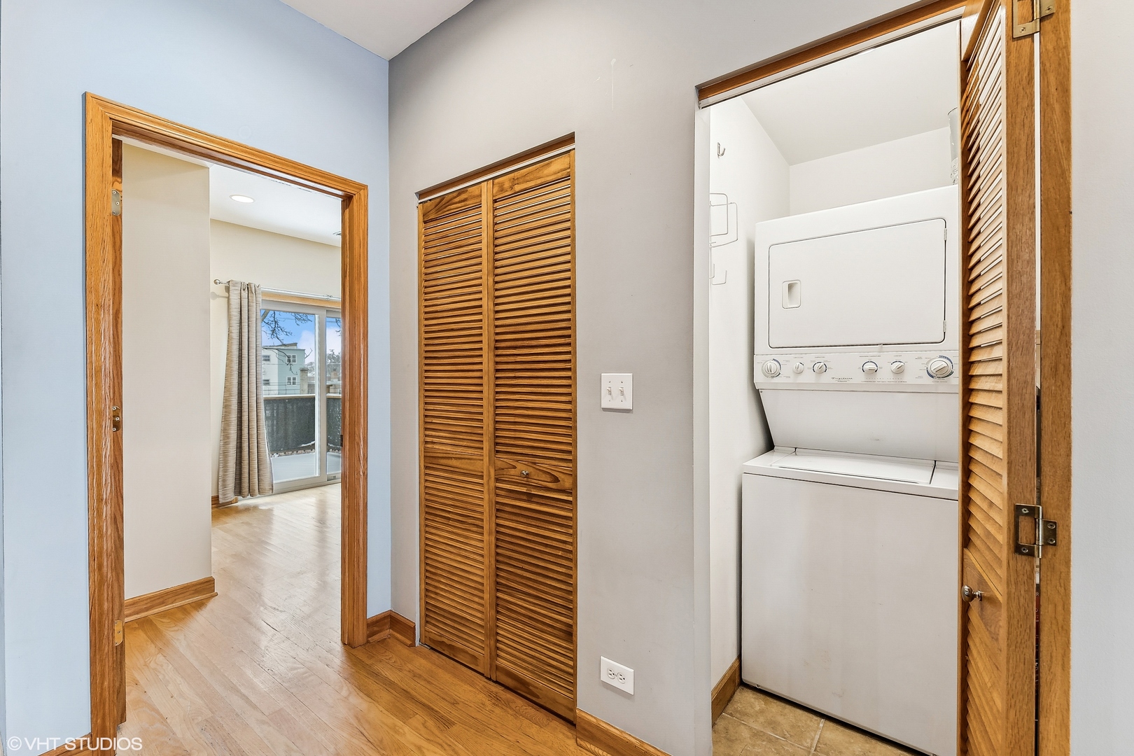 4244 N Pulaski Road Unit: 3