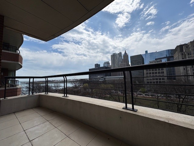 270 E PEARSON Street Unit: 602