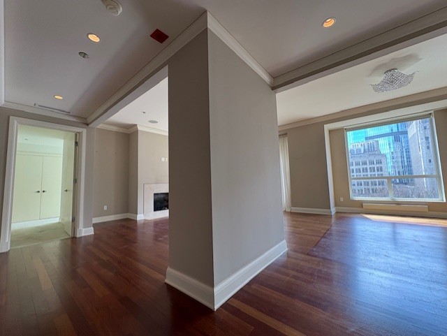 270 E PEARSON Street Unit: 602